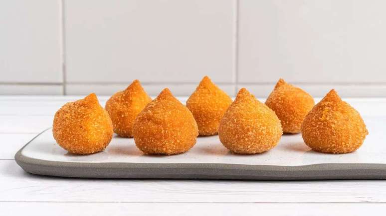 Coxinha de mortadela – Foto: ShutterStock