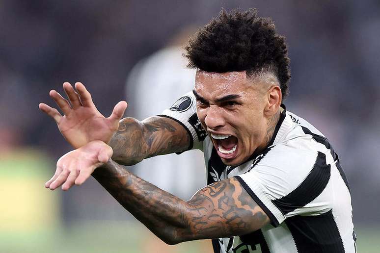 Atualmente, Igor Jesus é terceiro na artilharia do Botafogo na temporada –