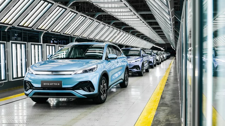 BYD Atto 3 (Yuan Plus no Brasil) é um dos carros elétricos chineses em alta na Europa