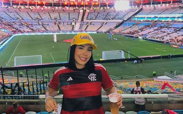 Manu Soares acompanha o Flamengo durante os jogos no Maracanã –