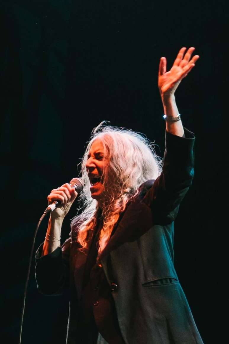 A cantora Patti Smith se apresentou no Popload Festival 2019, e virá ao Brasil novamente em 2025