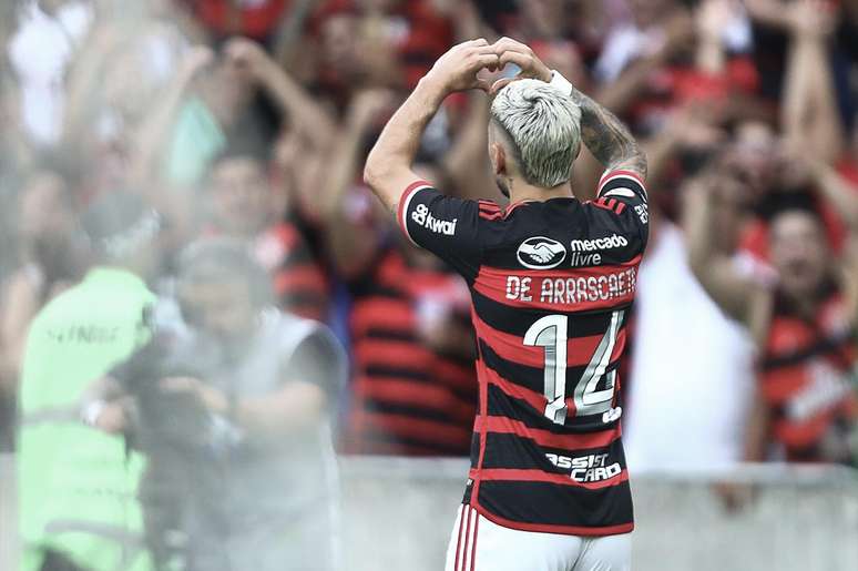 Suspenso, Arrascaeta terá uma semana só de treinos no Flamengo – Gilvan de Souza / Flamengo