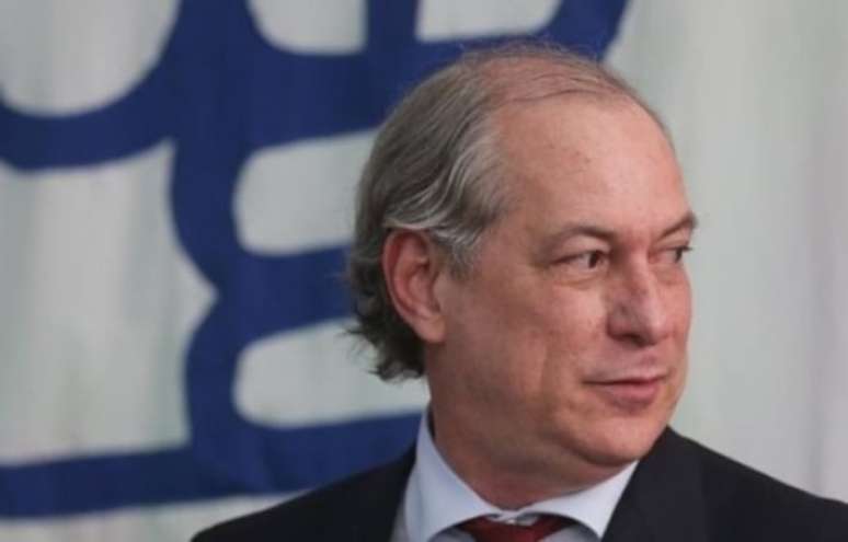 Ciro Gomes brigou com o irmão Cid Gomes em 2022, causando uma profunda divisão no PDT.