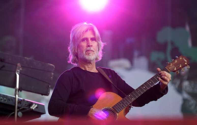 Oswaldo Montenegro durante show em festa de 1.º de maio no Vale do Anhangabaú, em São Paulo, em 2013