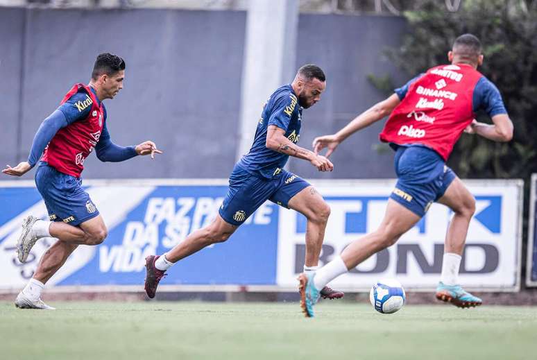 Santos en el CT Rei Pelé se prepara para enfrentar a Ituano -