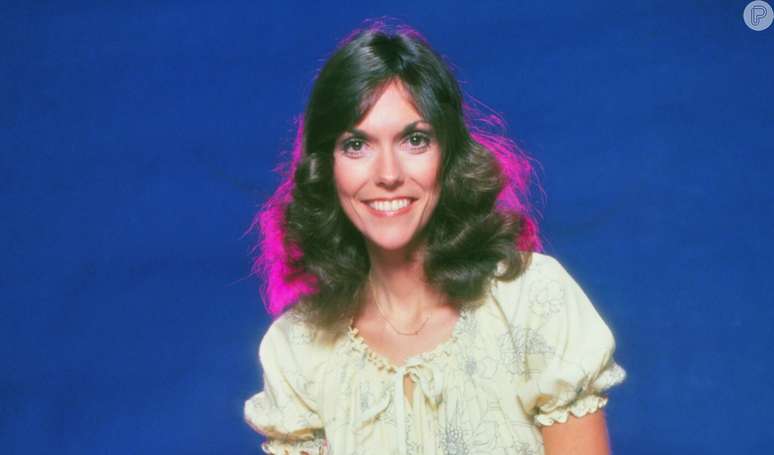The music star, who weighed just 31kg and was anorexic, took 90 laxatives at once. Who was Karen Carpenter?