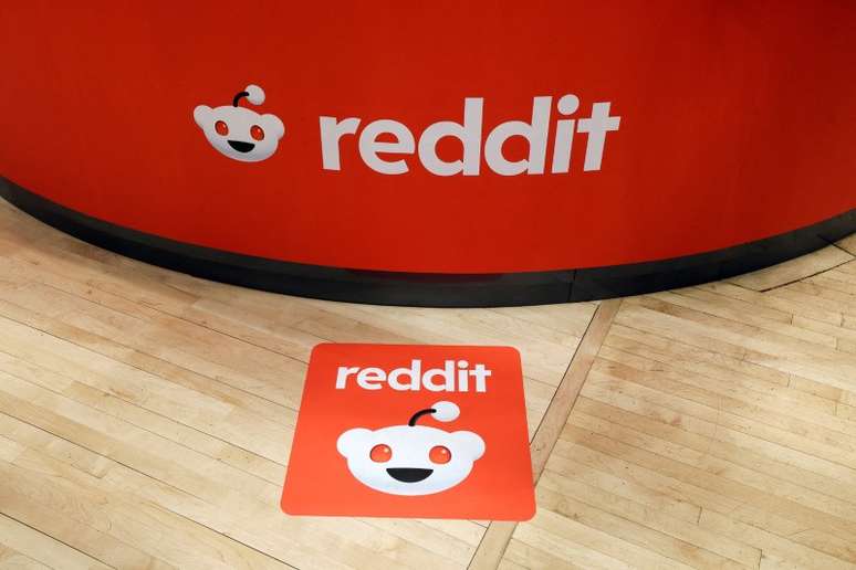 Logo do Reddit em Nova York
21/3/2024 REUTERS/Brendan McDermid/Arquivo