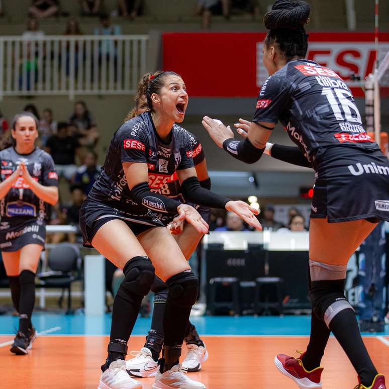 Sesi Bauru pela Superliga feminina