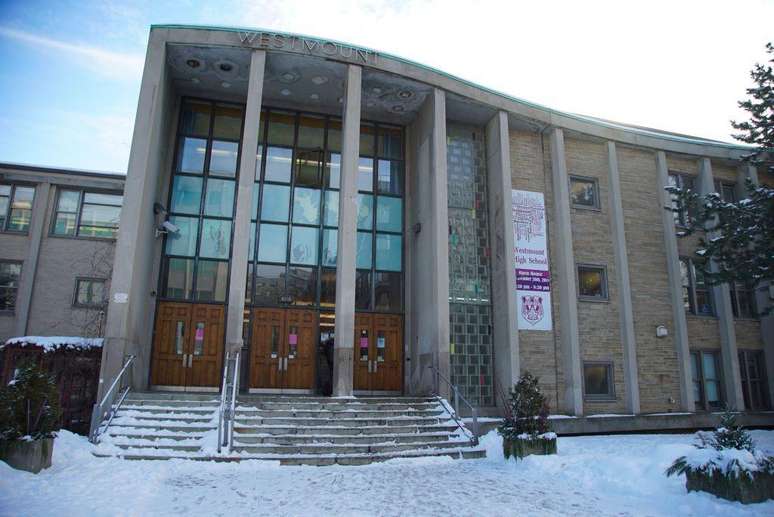 Kamala Harris e Wanda Kagan estudaram na Westmount High School, em Montreal