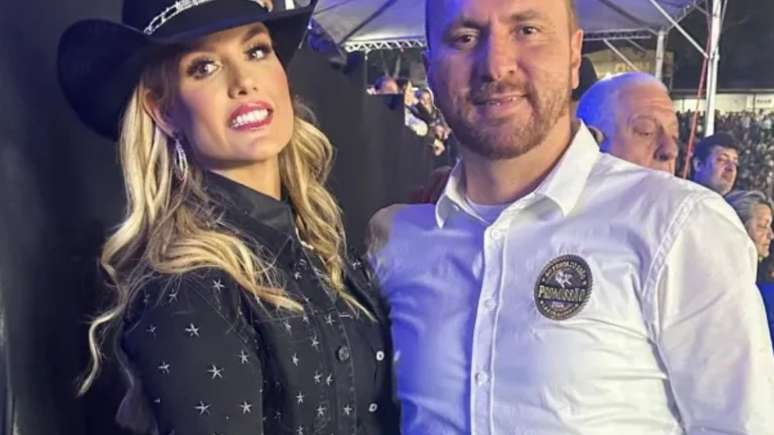 Luciana Paula e Z&eacute; Love