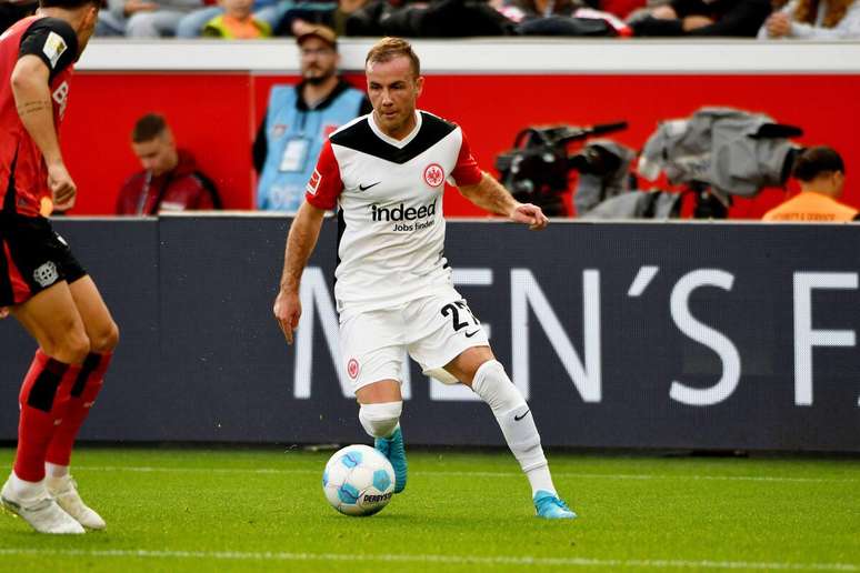 Mario Götze (Eintracht Frankfurt) durante jogo contra o Bayer Leverkusen, no dia 19.10.2024