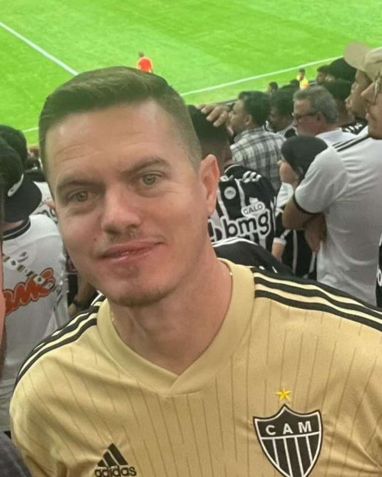 O empresário Júnior Ferreira (41) em um jogo do Galo, na Arena MRV (