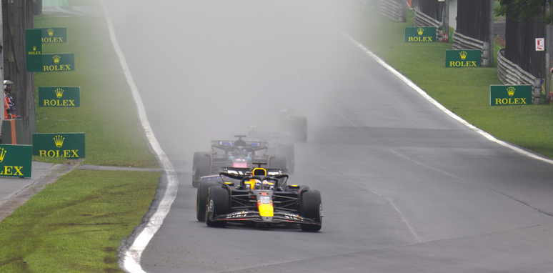 Max Verstappen, da RBR, durante o GP de São Paulo