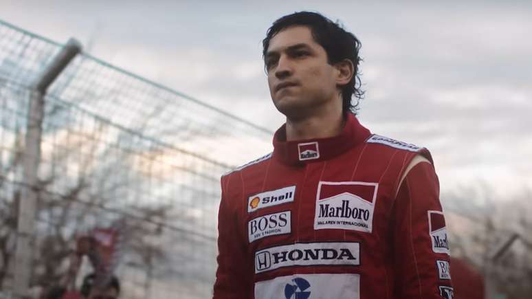 Gabriel Leone interpreta Ayrton Senna na minissérie