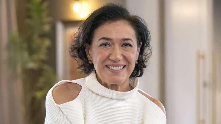 Lilia Cabral será Maristela em Garota do Momento - Globo