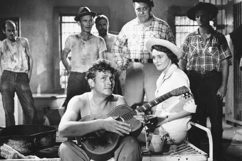 Andy Griffith and Patricia Neal in a scene from the 1957 film A Face in the Crowd. Griffith stars as Lonesome Rhodes, an Arkansas hobo who becomes an overnight media sensation while Neal stars as Marcia Jeffries. (Photo by �� John Springer Collection/CORBIS/Corbis via Getty Images)