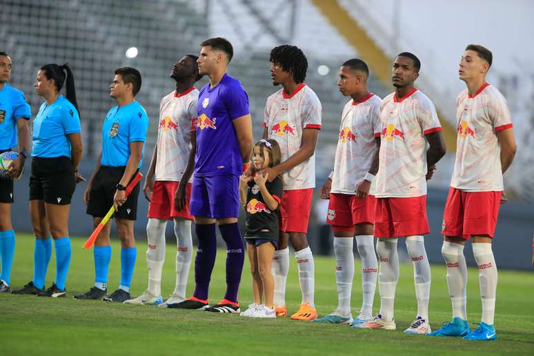 Jogadores do time sub-23 do Red Bull Bragantino. 