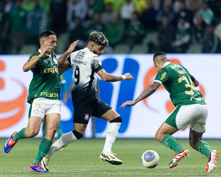 Corinthians recebe o Palmeiras podendo se distanciar ainda mais do Z4 do Brasileirão 