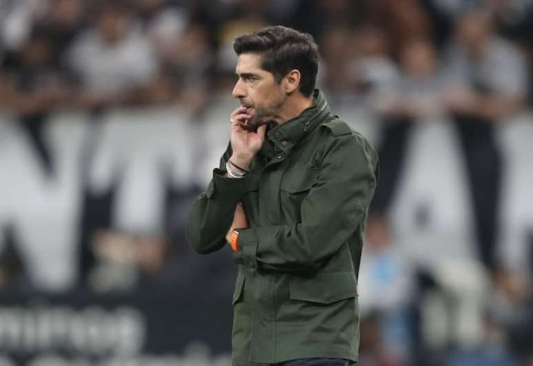 Abel Ferreira citou Ayrton Senna para justificar derrota do Palmeiras no clássico