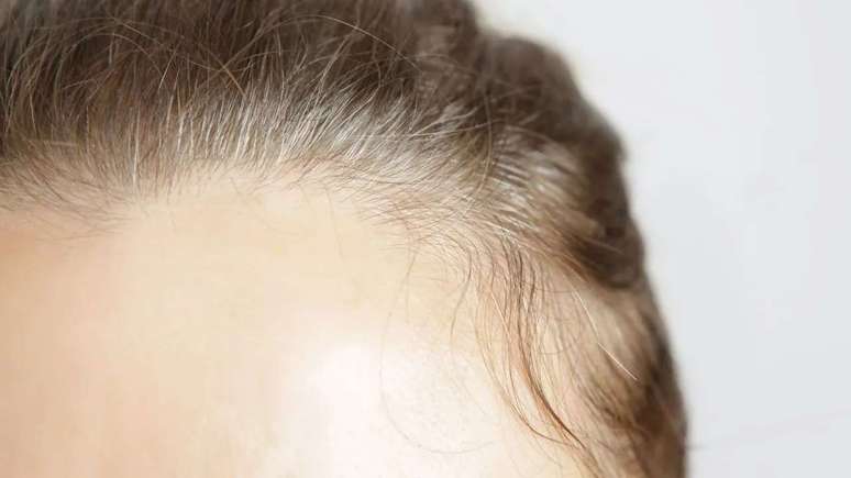 Veja como estilizar o baby hair para fixar o penteado