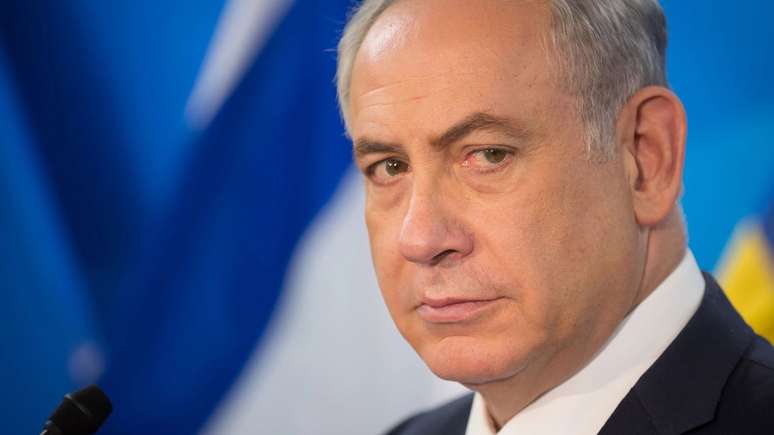 Netanyahu cita crise de desconfiança como um dos fatores que levaram à demissão de ministro da Defesa