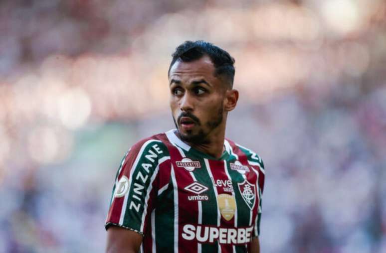 Lima tem exercido um papel importante no esquema de Mano Menezes no Fluminense –