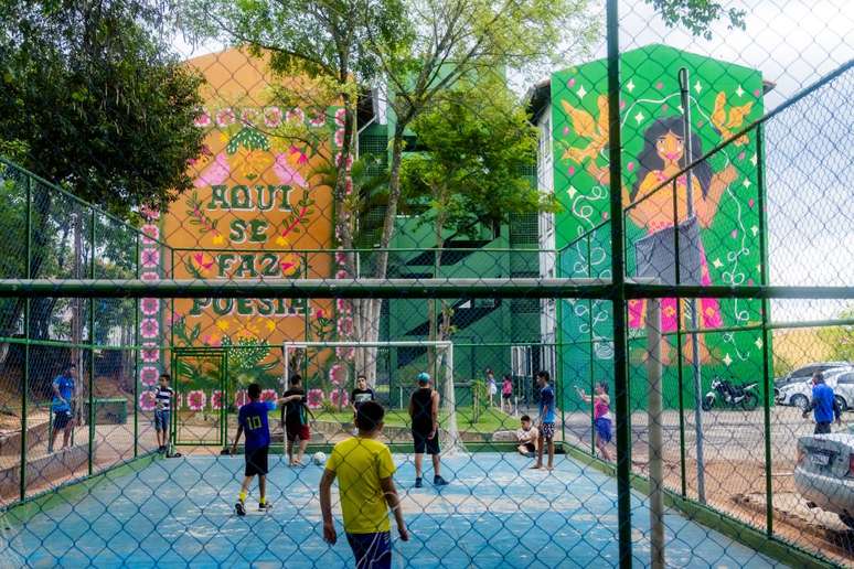 Serão oito painéis de grafite feitos nas periferias de São Paulo no projeto só de mulheres.