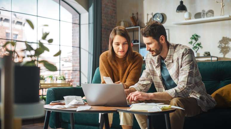 Entenda, de uma vez por todas, o que você precisa fazer para dar o primeiro passo para começar seus investimentos