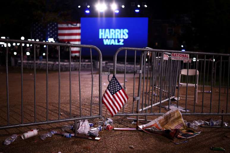 Evento de Kamala Harris é esvaziado após projeção de vitória de Donald Trump