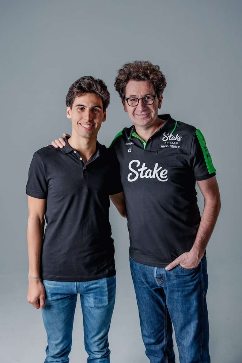 Gabriel Bortoleto e Mattia Binotto, chefe da Sauber