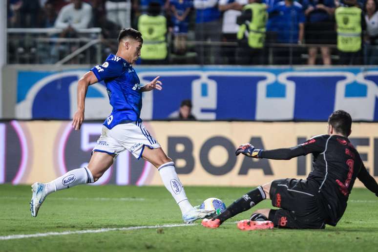 Cruzeiro perde para o Flamengo. 