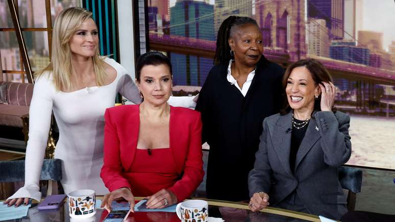 Kamala Harris participou do programa The View para se apresentar às mulheres americanas