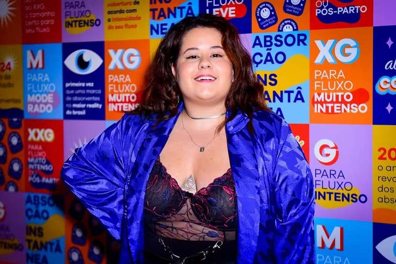 Ex-atriz mirim de 'Avenida Brasil' Karol Lannes surge em evento com tatuagem íntima - Brazil News