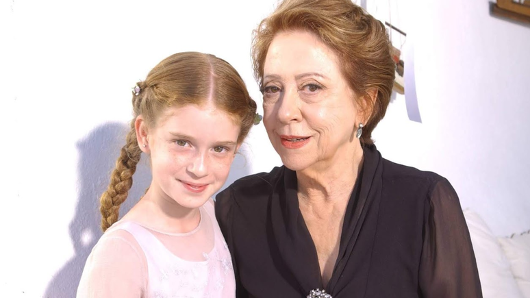 Marina Ruy Barbosa vivia neta de Fernanda Montenegro em Belissíma