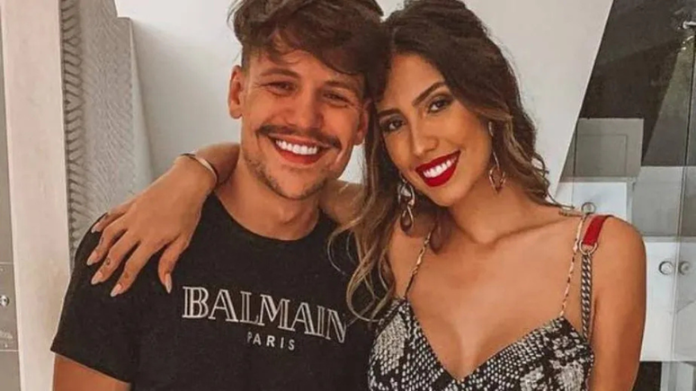 Saulo Poncio dedica música para a ex-mulher, Gabi Brand, em novo álbum: 'Perdão'