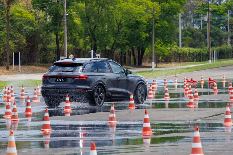 Audi Q6 e-tron