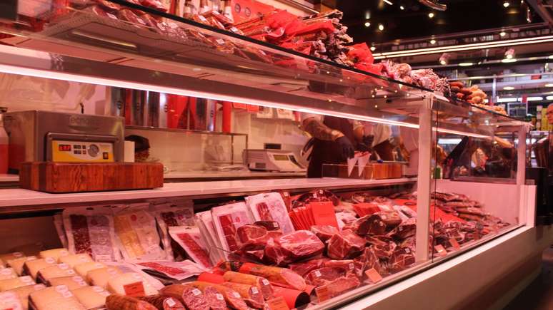 Em outubro, os preços das carnes pesaram na inflação, com uma alta de 5,81%