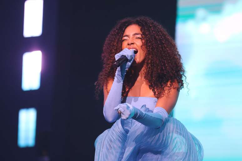 Any Gabrielly cantou música de 'Moana 2' em painel na D23 Brasil