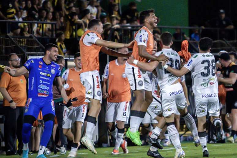 Nathan marcou o gol da vitória do Fantasma aos 40 minutos do segundo tempo -