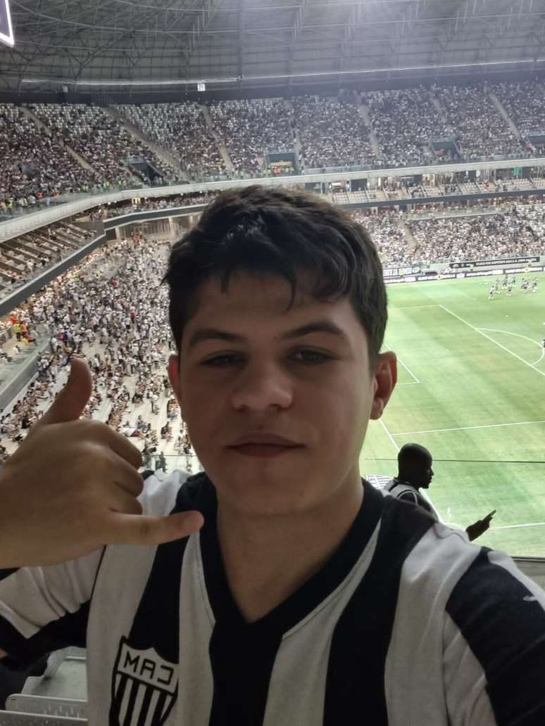 Hugo Gómez Gandra no jogo do Galo