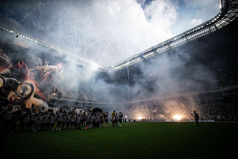 Atl&eacute;tico-MG pode sofrer perda de 10 mandos de campo por confus&atilde;o causada na perda do t&iacute;tulo da Copa do Brasil.