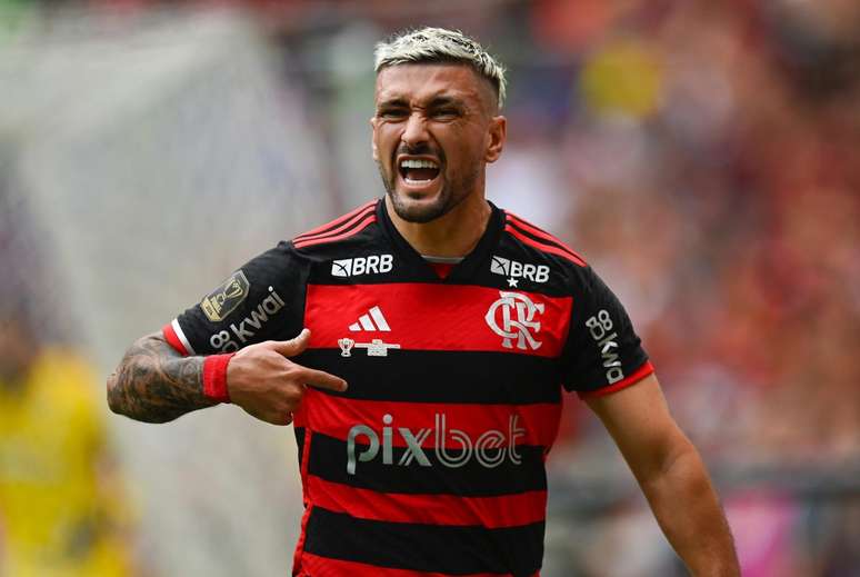 Com gol de Arrascaeta, Flamengo sai na frente do Atl&eacute;tico-MG na Final da Copa do Brasil 