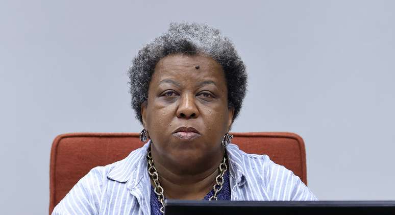 Maca&eacute; Evaristo durante audi&ecirc;ncia p&uacute;blica para discutir os impactos das apostas online (bets) no Brasil.