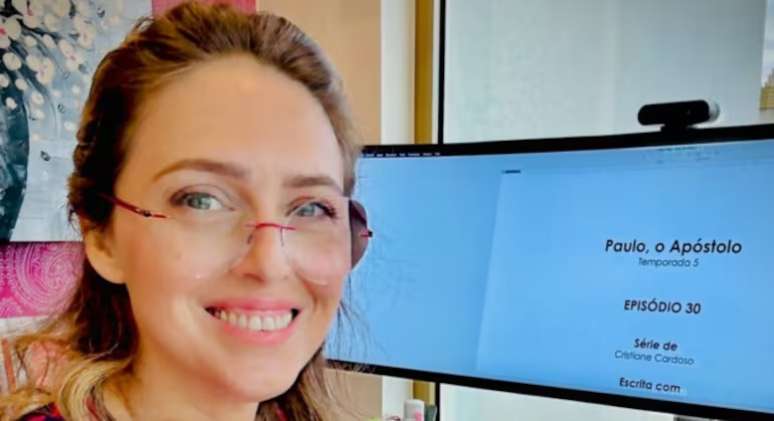 Supervisora de teledramaturgia e autora, Cristiane Cardoso prepara nova s&eacute;rie baseada nas Escrituras