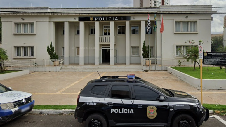 Enio foi levado ao presídio de Penápolis, onde responde por feminicídio
