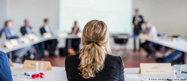 Proposta quer reduzir jornada de trabalho para quatro dias