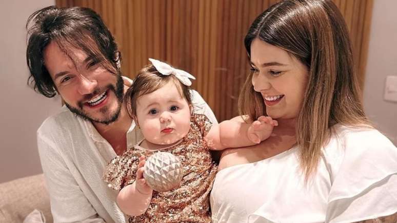 Viih Tube e Eliezer com a filha, Lua - Instagram