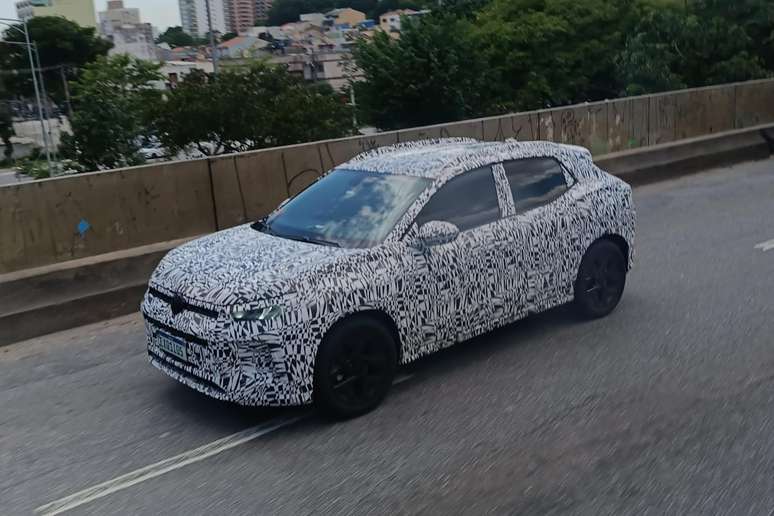 Volkswagen Tera: mais uma vez flagrado em testes