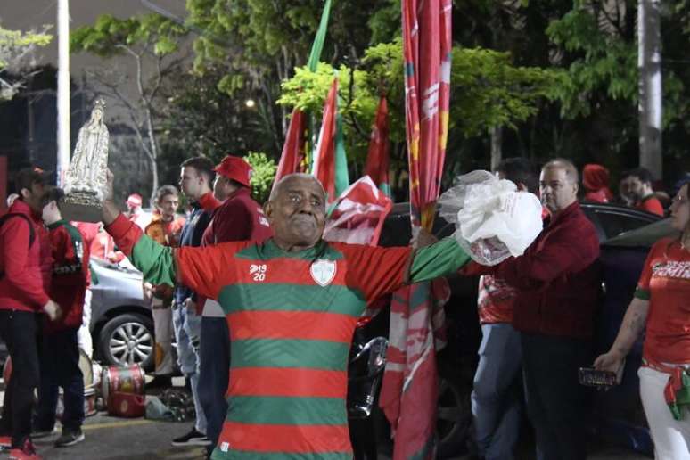 Aprovação da SAF teve até 'apelo' à Nossa Senhora Aparecida.