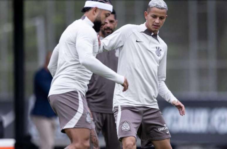 Treino da tarde desta quinta-feira (14/11/2024), no CT Dr. Joaquim Grava.